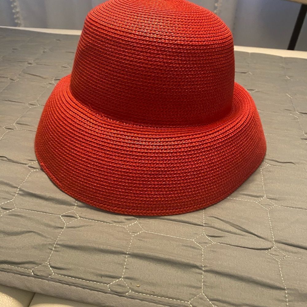 Red hat, one size - Picture 4 of 7